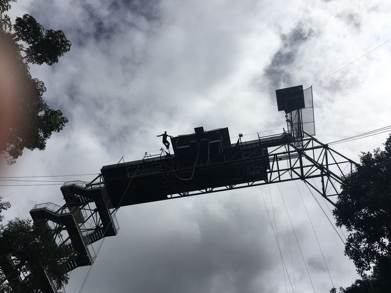 高空蹦極施工廠家分享蹦極注意事項！
